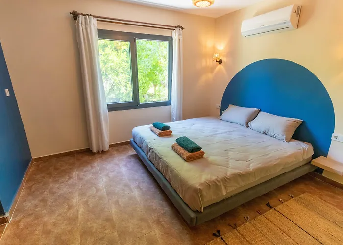 Nomadas Bed & Breakfast Yanıklar