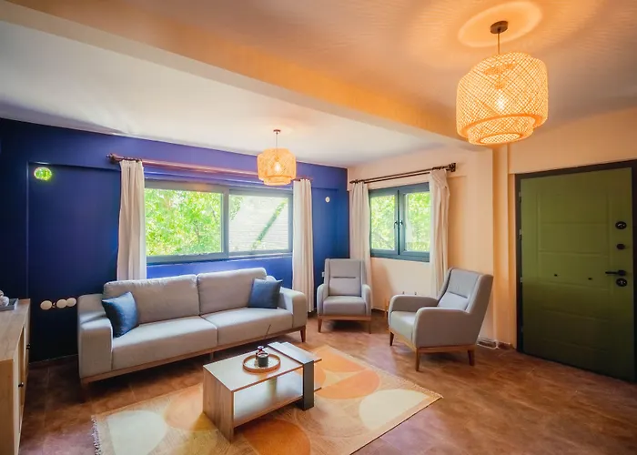 Nomadas Bed & Breakfast *