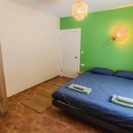 Bed and Breakfast Nomadas *