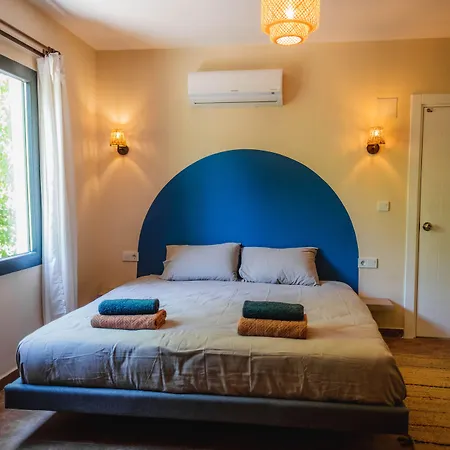 Nomadas Bed and Breakfast